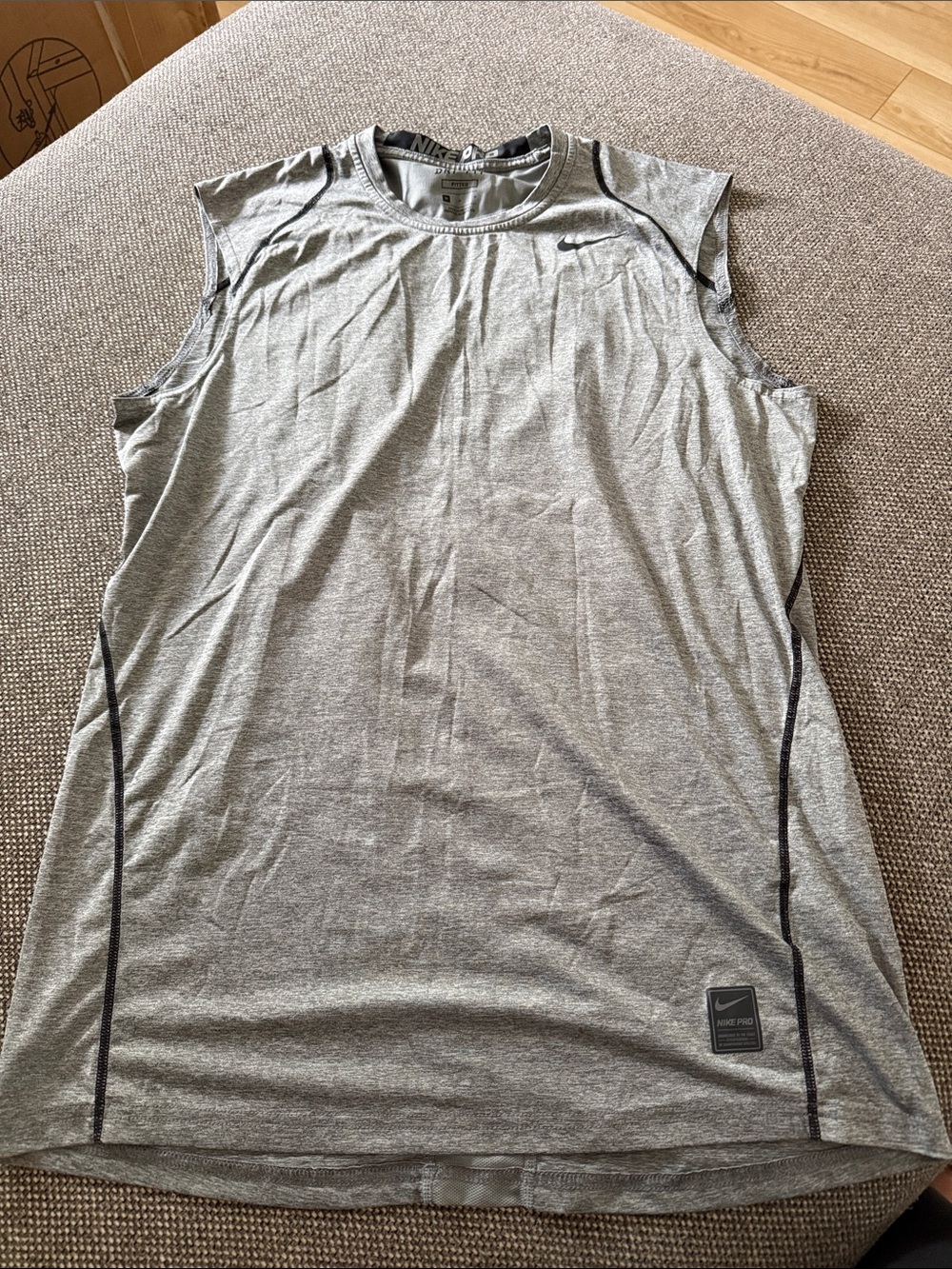 Nike Men's Gray Sleeveless Athletic Tank Top